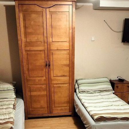 Agroturystyka Kwatery Pracownicze Noclegi Rybno Mazury Phòng bức ảnh